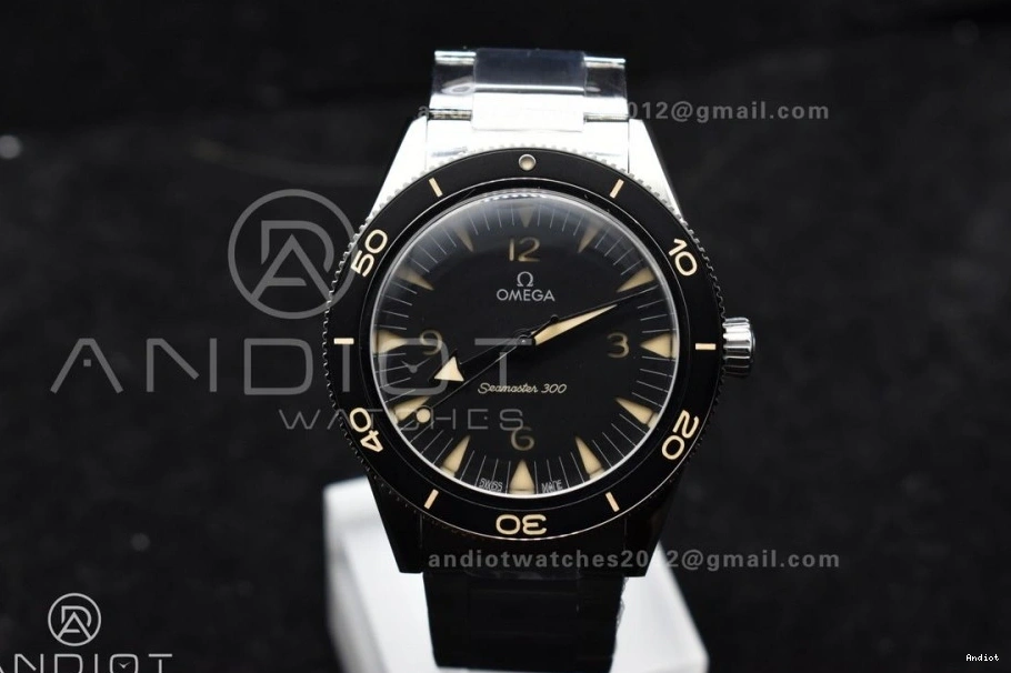 Super A8912 SS VSF Best Clone Seamaster 1:1 300 Edition Heritage Dial Black Bracelet on 0309